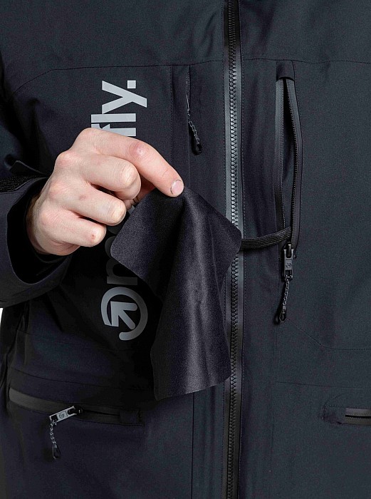Bunda MEATFLY MANIFOLD JACKET 25/26 BLACK